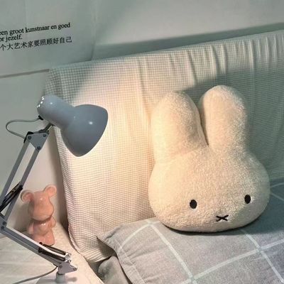 可爱小白兔毛绒玩偶蜜蜂兔子头公仔抱枕床上沙发娃娃闺蜜女友