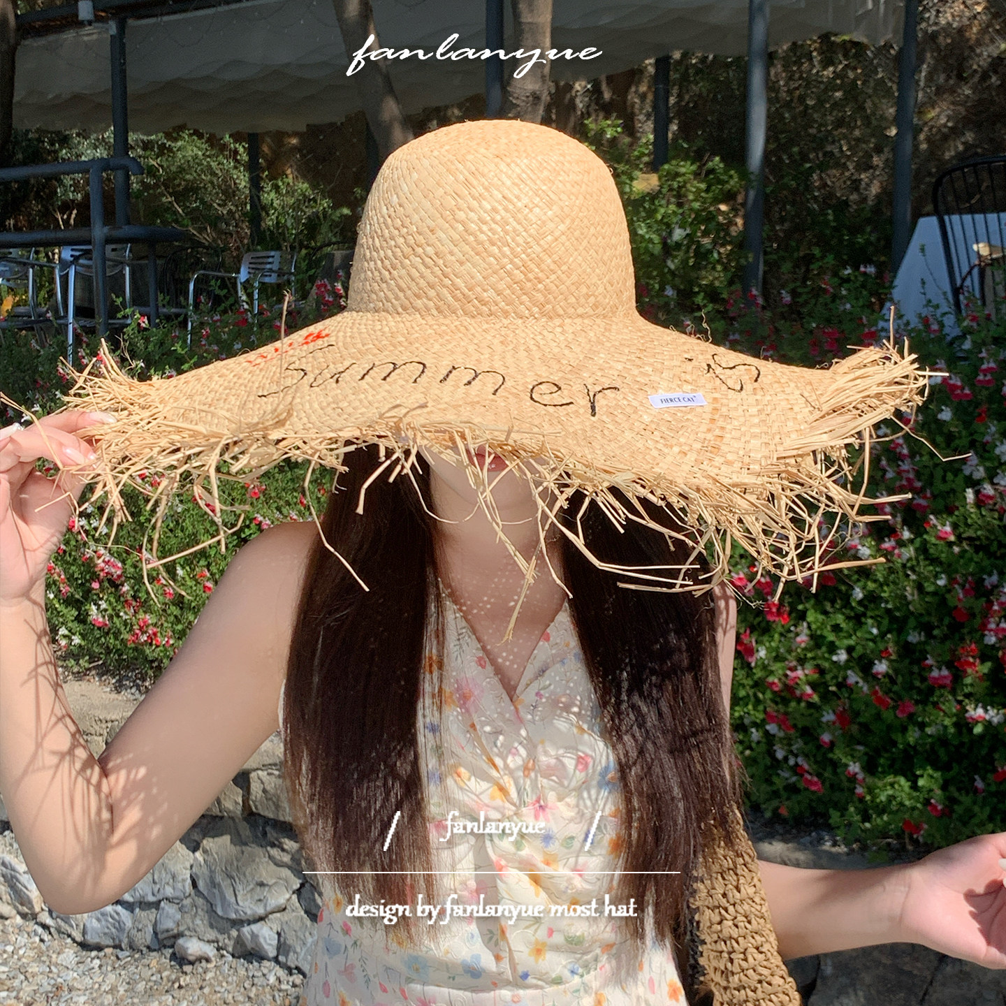 拉菲草帽女夏季超大檐海边度假遮阳防晒沙滩帽个性毛边字母太阳帽