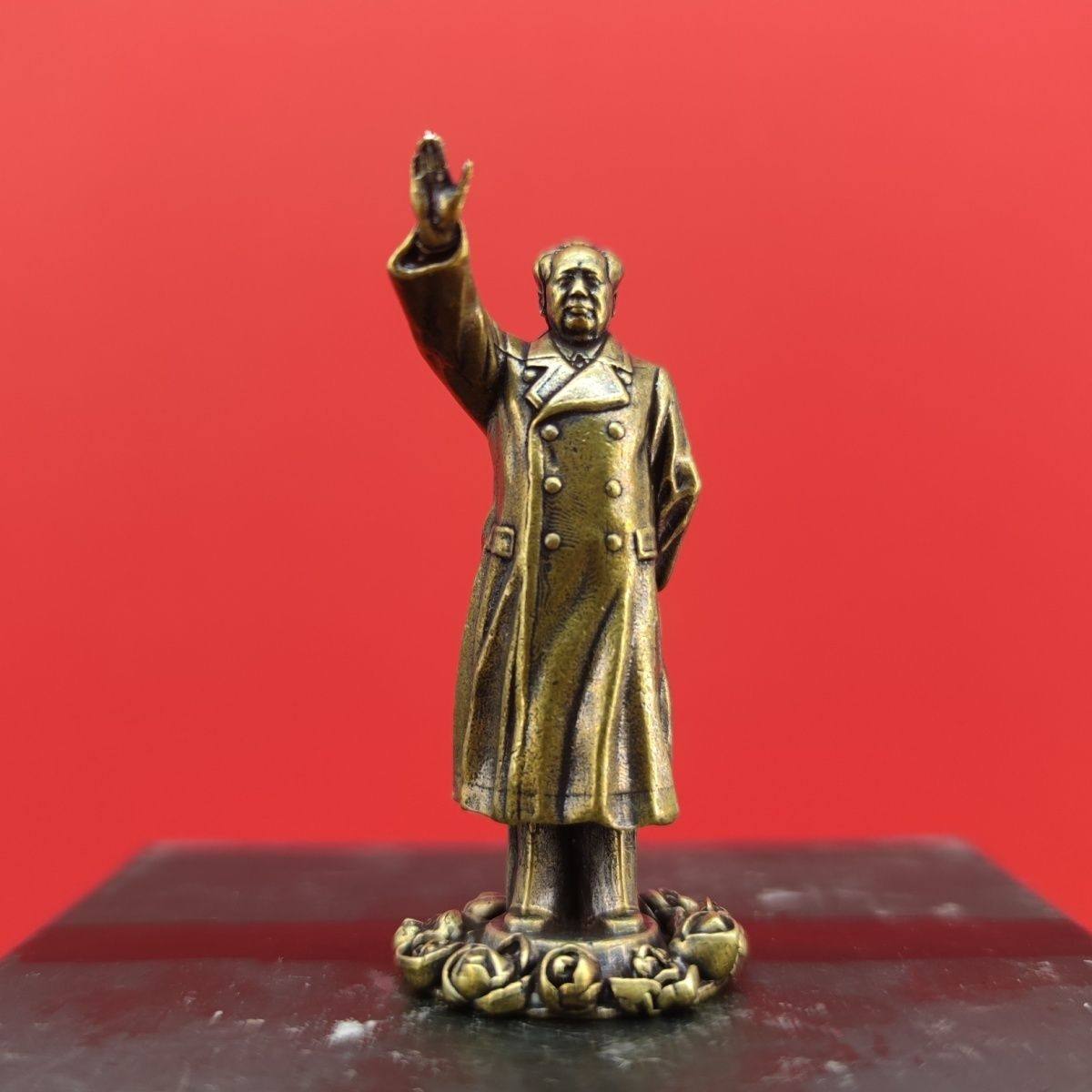 黄铜东方红太阳教员毛主席桌面摆件伟人金属雕像毛泽东办公室家居,家居饰品,桌面摆件,淘宝优惠券,粉丝福利购,淘宝优惠卷