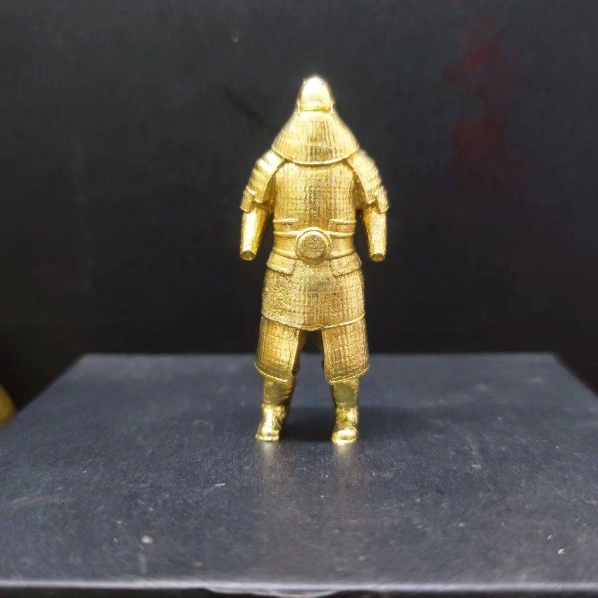 黄铜实心创意古代盔甲士兵人模型背包汽车摆件公仔铠甲胄全身藤甲