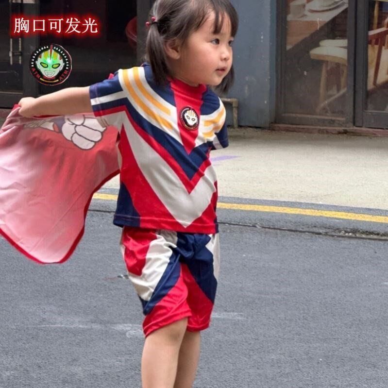 夏季男童奥特曼发光短袖披风套装