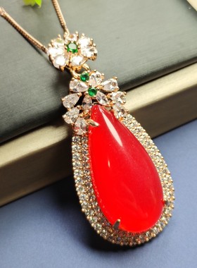 天然冰彩玉髓豪华镶嵌红色大水滴吊坠挂件时尚女士款玛瑙玉坠项链
