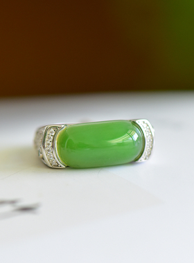 s925银镶嵌新疆和田玉碧玉菠菜绿桥形戒指时尚百搭男女款指环