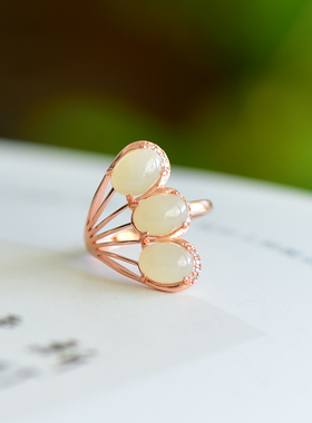 s925银镶嵌新疆和田玉白玉凤尾蛋面戒指指环简约时尚戒圈饰品