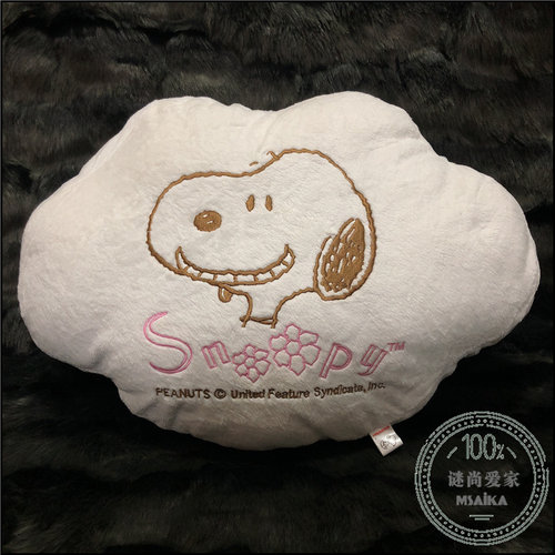 汽车抱枕史努比价格 汽车抱枕史努比图片 星期三