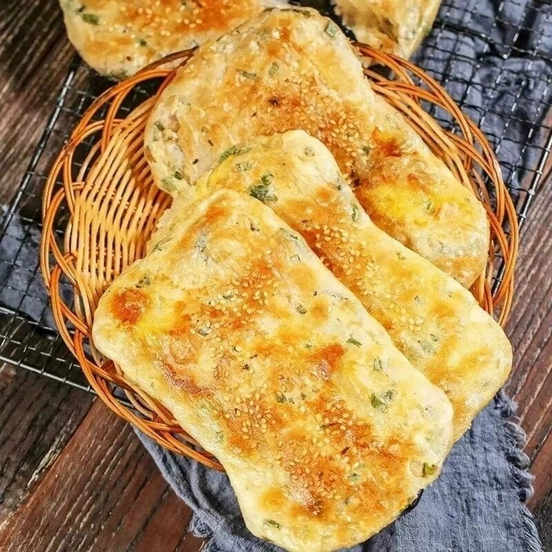 新货淮南牛肉汤油酥烧饼胚商用半成品碳烤葱油饼烤箱油酥烧饼坯整