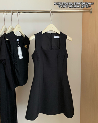 小众气质方领a字短款西装背心裙