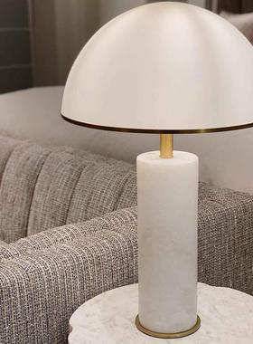 北欧后现代简约白色蘑菇台灯个性创意云石台灯客厅书房卧室床头
