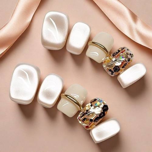 2025新年款韩系温柔百搭短款美甲