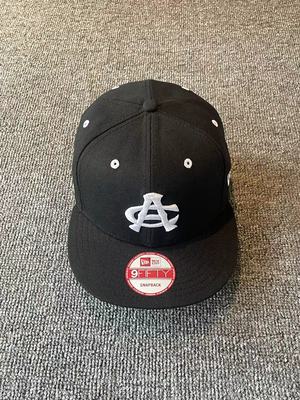 纽亦华平檐聚酯纤维可调节帽