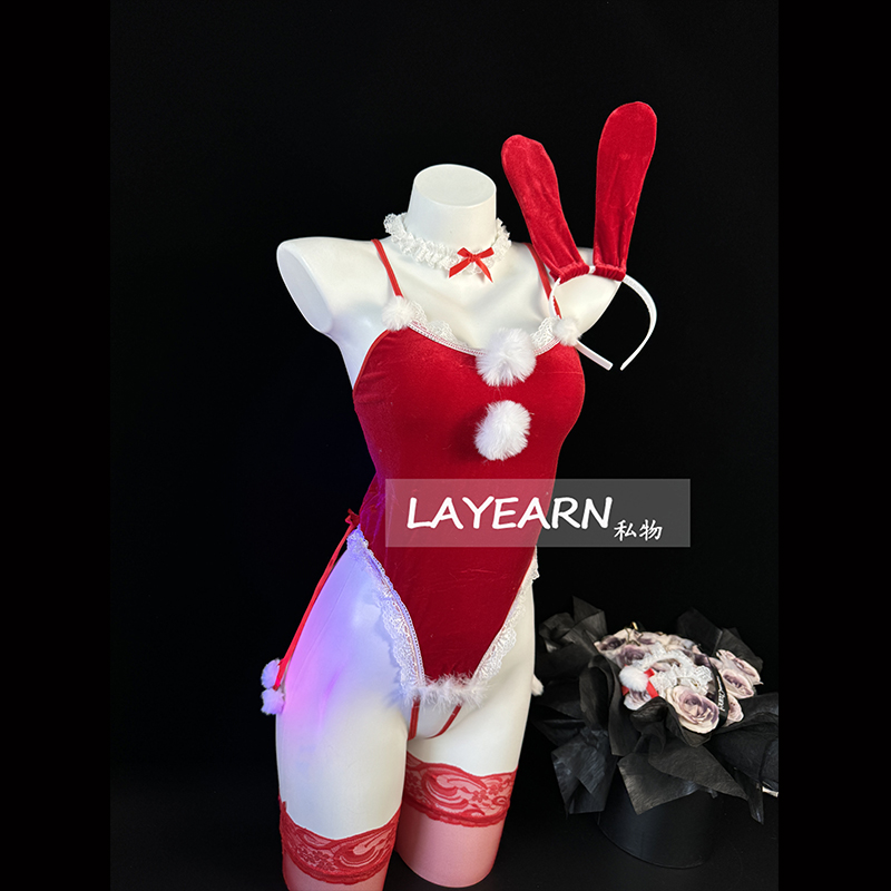 LAYEARN【你的妖姬】圣诞节主题兔女郎cos制服连体衣镂空性感纯欲
