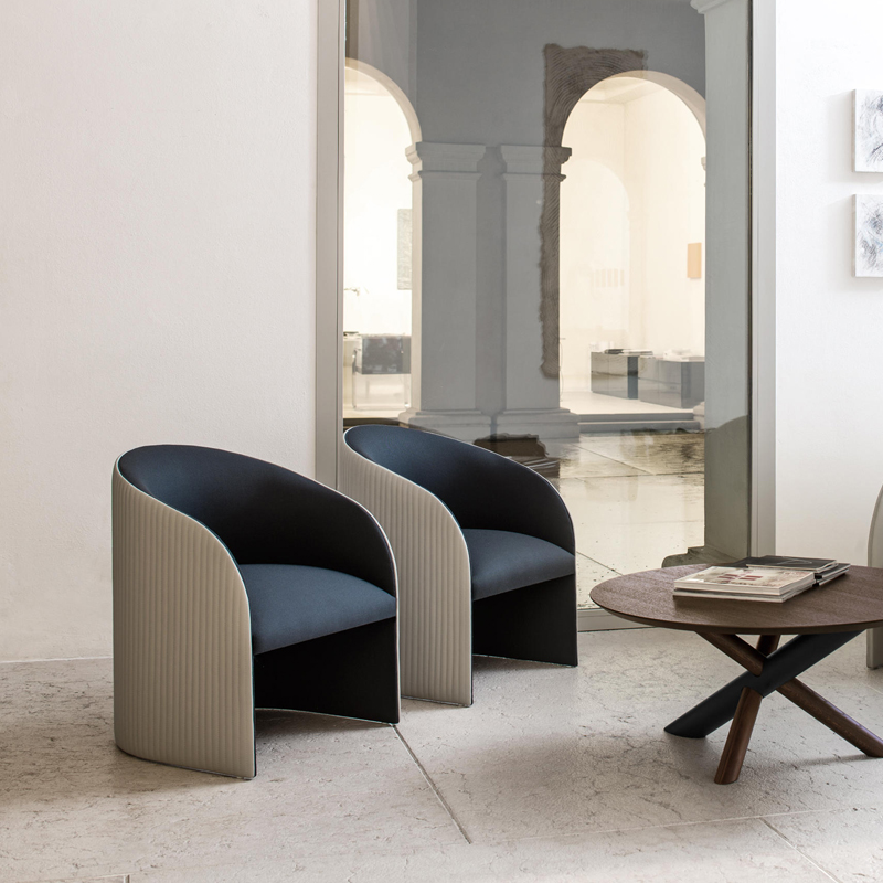 现货意式轻奢布艺休闲椅样板房简约单人沙发售楼处洽谈椅家具定制