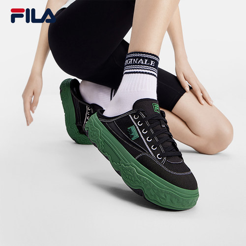 FILA斐乐女子复古帆布鞋