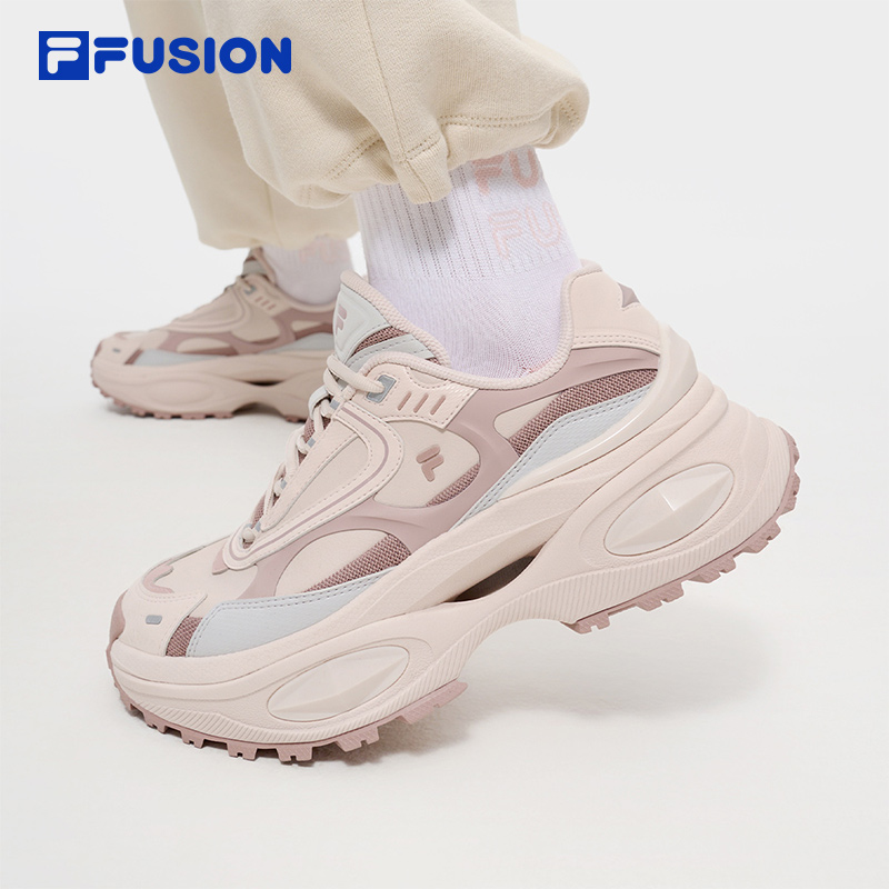 FILAFUSION斐乐女子厚底潮鞋