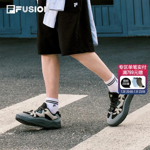 FILAFUSION斐乐男士面包板鞋