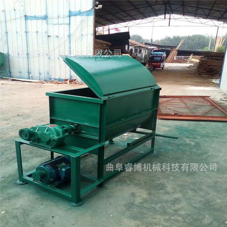 牛羊草料搅拌机 多功能粉碎搅拌一体机价格 定制电动搅拌机
