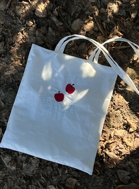 Le serein原创设计法式高级感苹果刺绣通勤出行百搭单肩包托特包