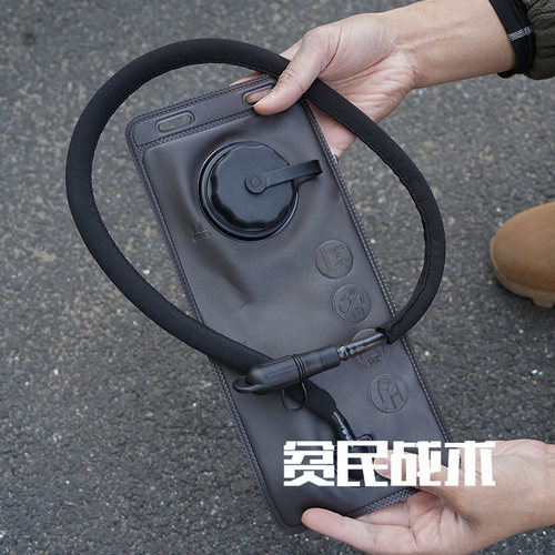 战术水袋1L战术背心水袋包内胆下场造型喝水包徒步运动跑步