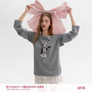 斜肩两穿小猫印花棉质宽松长袖 一字肩 T恤 Kroche 王楚然同款