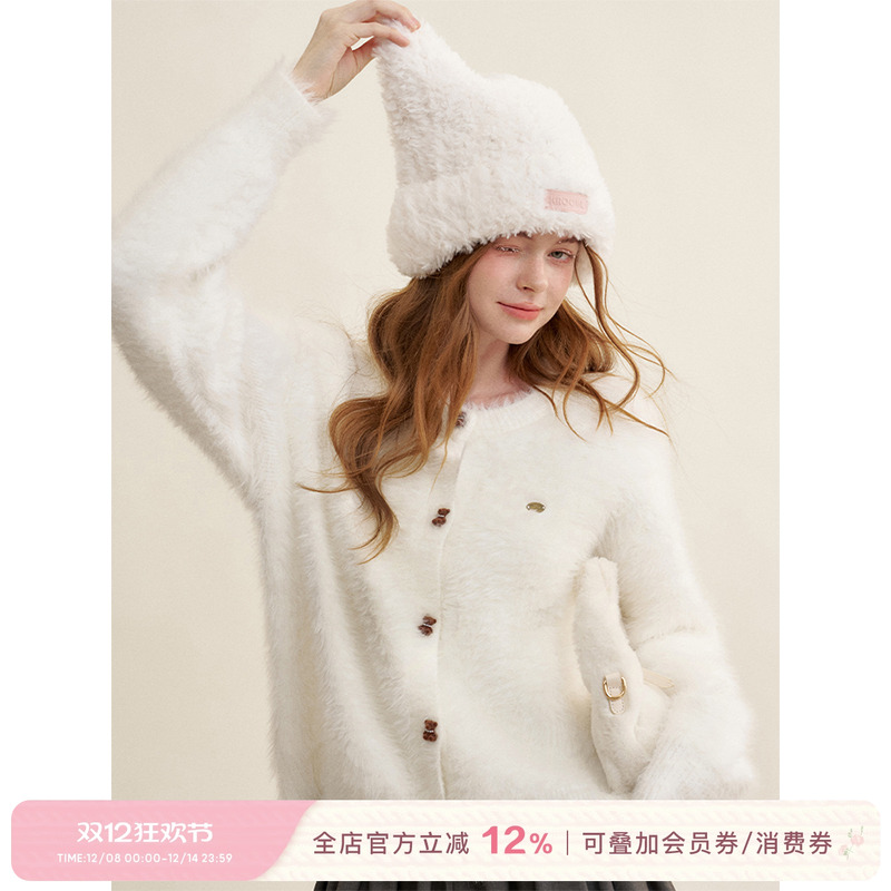 仿貂绒植绒小熊扣圆领针织开衫