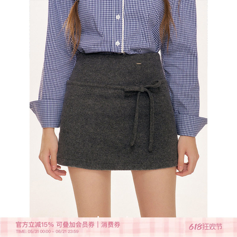 Kroche「50羊毛」bowknot 蝴蝶结设计百搭灰色短款毛呢半身裙
