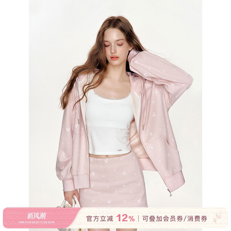 Kroche  奶油玫瑰 玫瑰印花 连帽宽松卫衣外套+裙裤