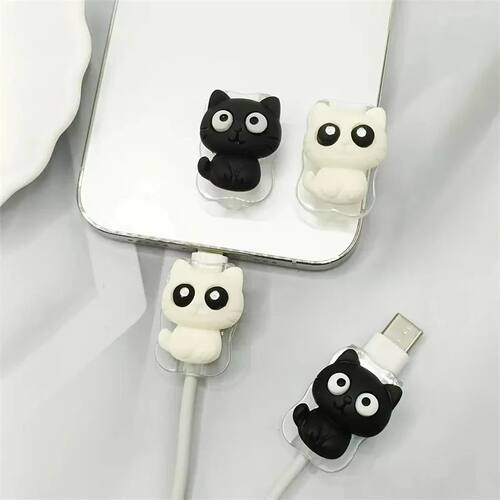 2pcs Novelty Cat-themed Cable Protectors Adorable Design