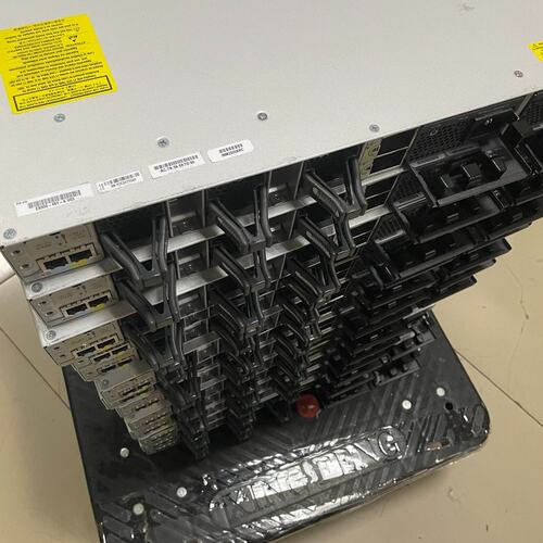 议价思科交换机C9300-48P-EC9300-48T-AC9300-48P-A