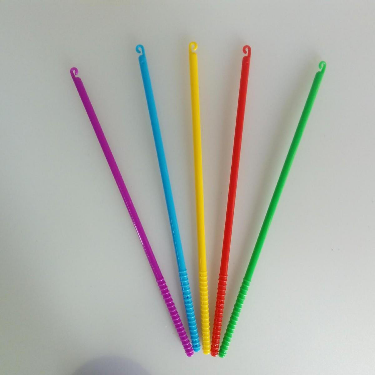 定制春节元宵DIY灯笼 LED纸灯笼配件 塑料手柄灯棒手提 厂家
