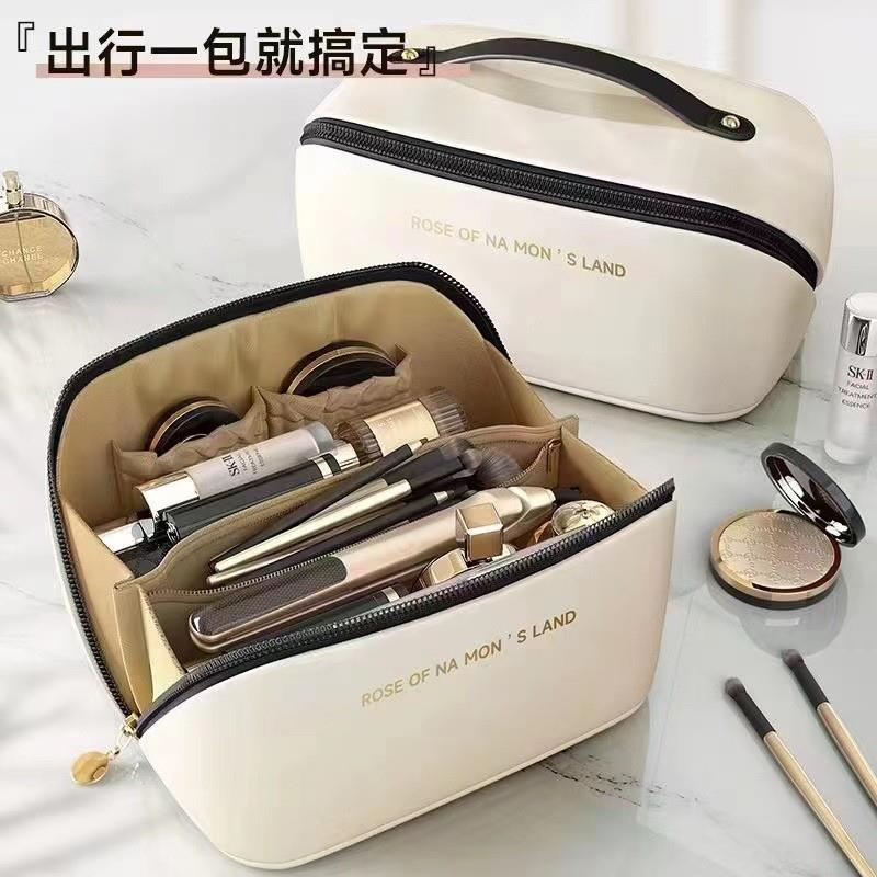 PU枕头化妆包旅行大容量洗漱包桌面化妆品分装收纳包高颜值收纳包