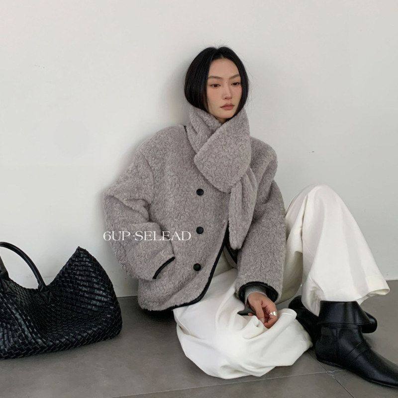 UP配围巾韩系极简皮毛一体圆领