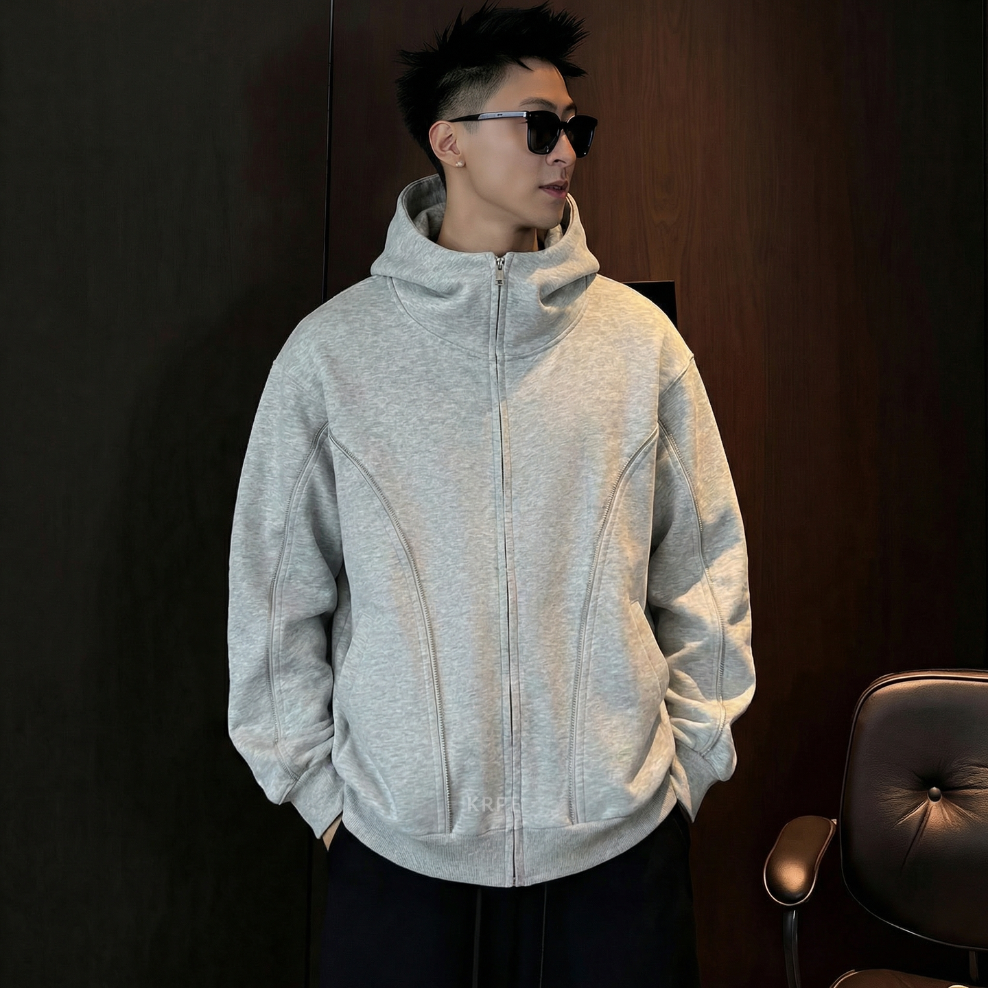 thumbnail for 2026 spring new fashion trendy brand minimalist style hooded zipper sweatshirt men's loose and lazy style high-end top