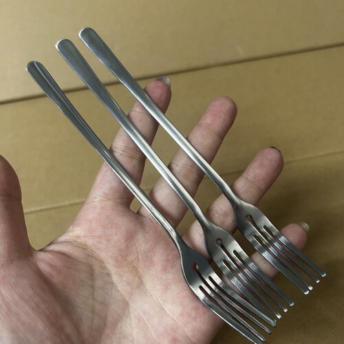 加厚不锈钢点心叉长柄沙拉甜品叉蛋糕叉饼叉三齿叉西餐叉水果叉子
