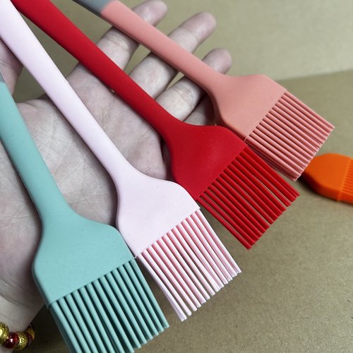 油刷子硅胶厨房烙饼耐高温家用烧烤专用不掉毛工具烘焙食品小刷子