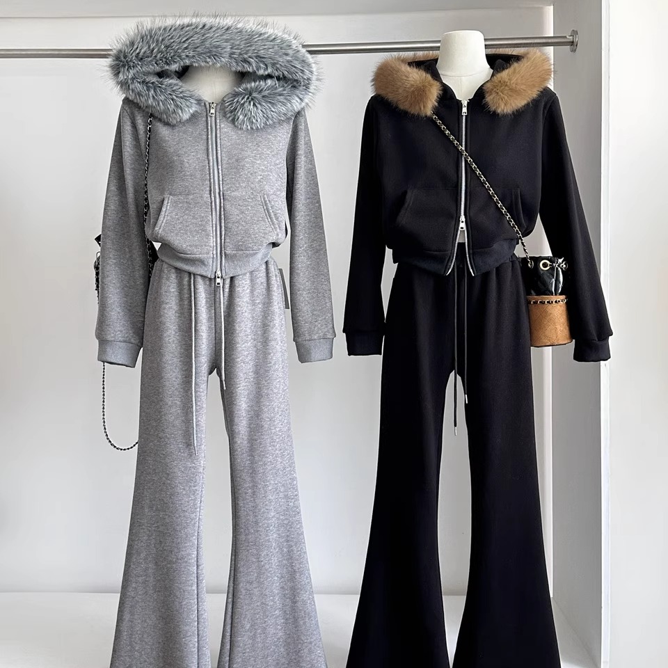 毛领连帽卫衣外套+休闲加厚卫裤