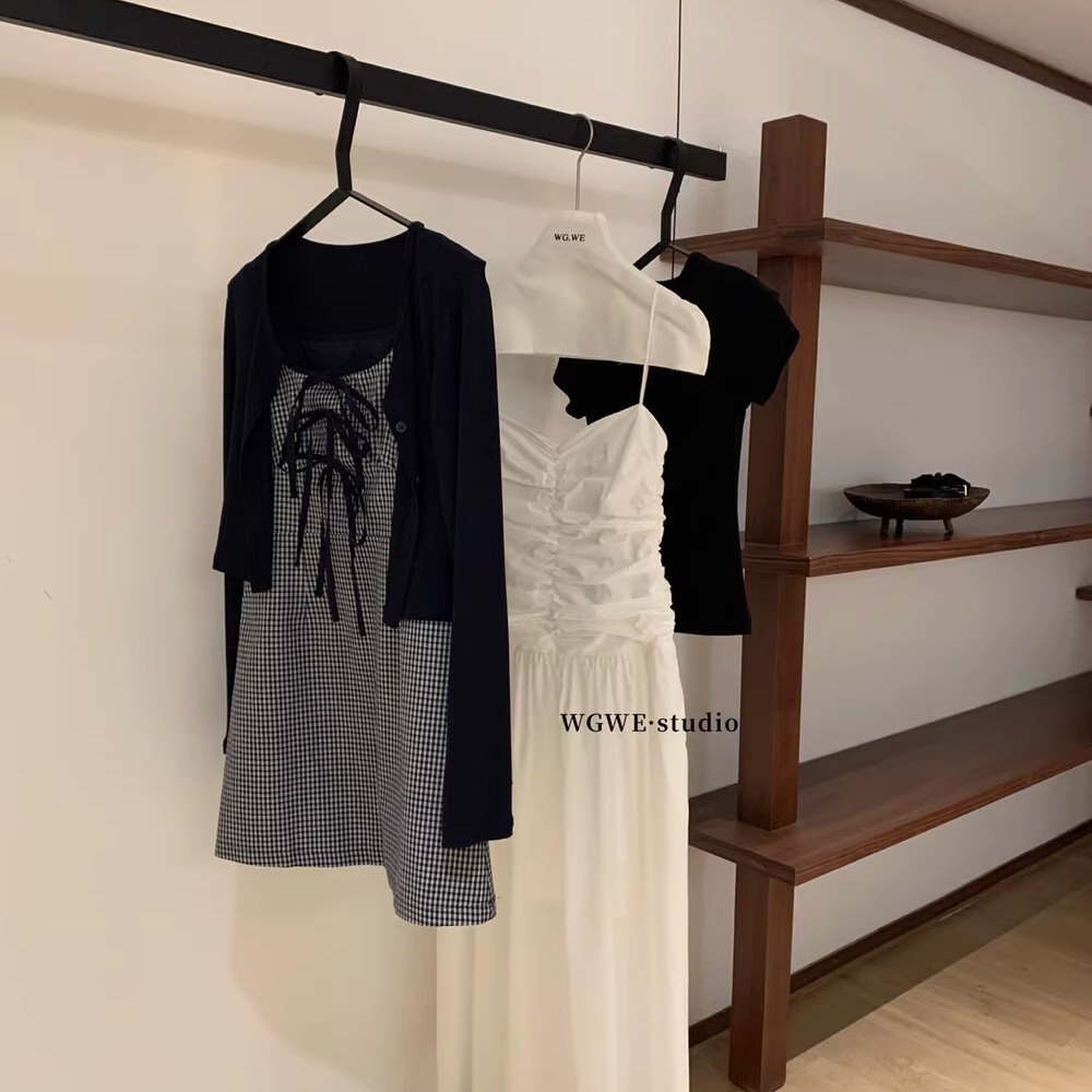 吊带短裙+开衫巨好看早秋一整套