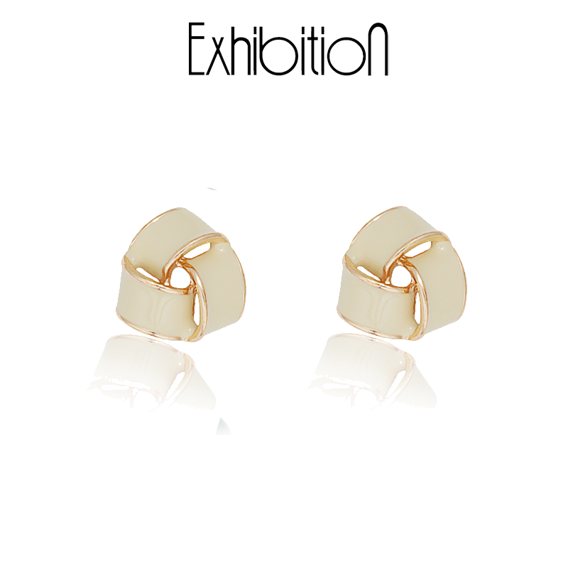 法式复古珐琅三角耳钉