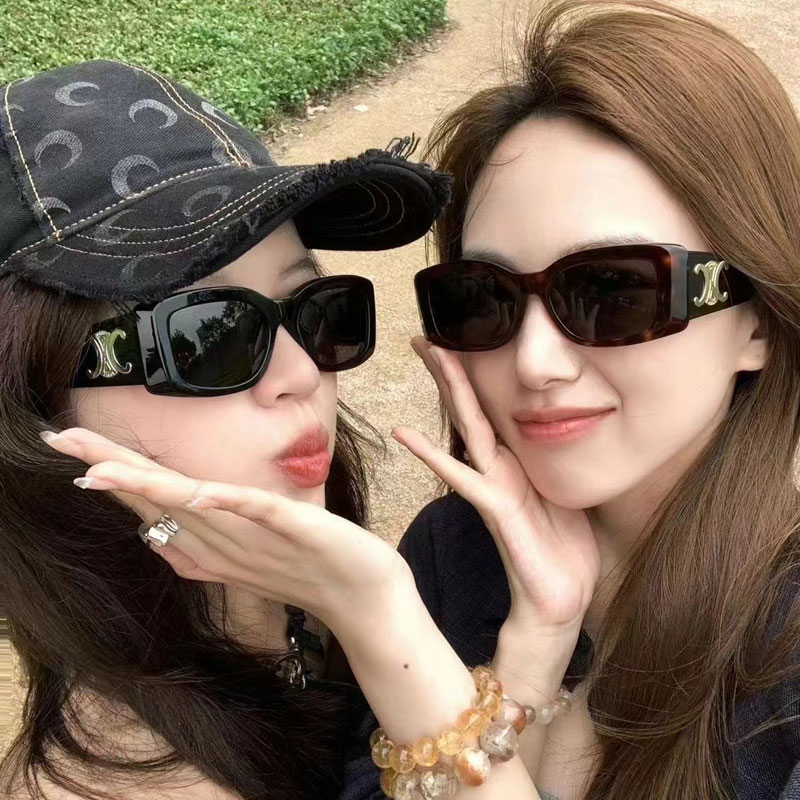 小红书同款个性方形太阳镜女高级感显瘦街拍男士开车防紫外线墨镜