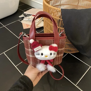 儿童包包2026马年小红包女童宝宝毛呢格子手提包小女孩拜年斜挎包