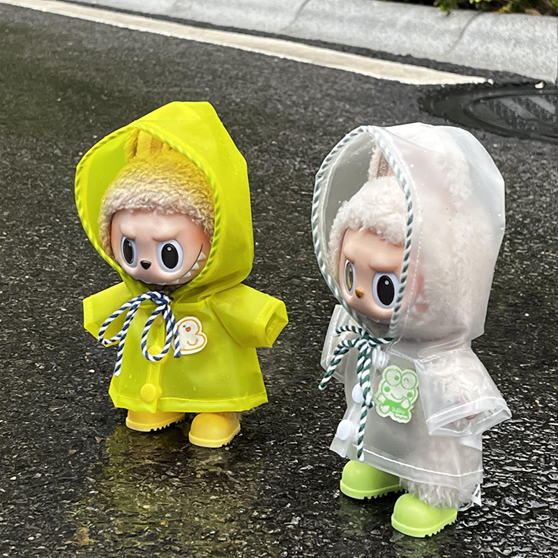 雨天记得给labubu穿雨衣