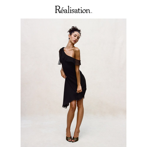 RealisationPar斜肩真丝裙