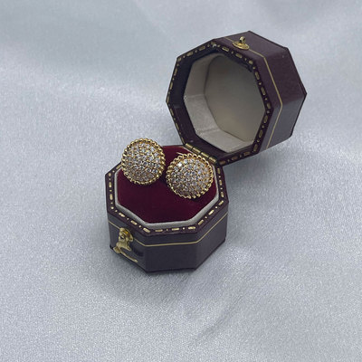 18K金圆形钻石耳钉满钻耳环