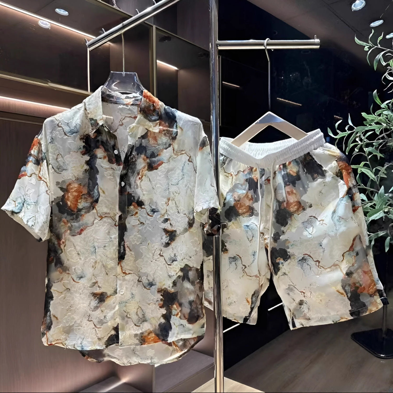 夏季轻薄款水墨印花休闲两件套男士潮牌轻奢时尚短袖衬衫短裤套装,男装,休闲运动套装,淘宝优惠券,粉丝福利购,淘宝优惠卷