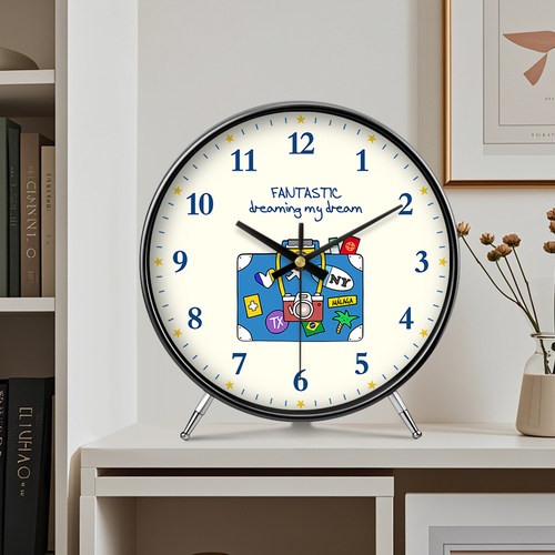 卡通童趣物品台式钟表时尚轻奢个性桌面时钟现代卧室客厅座钟摆件