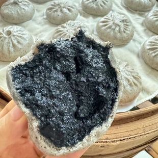 山东黑芝麻包子手工流心黑芝麻包爆浆黑芝麻包子传统面点早餐包子