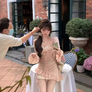 纯欲风甜美吊带裙女春夏修身 上衣两件套 显瘦蕾丝碎花连衣裙 罩衫