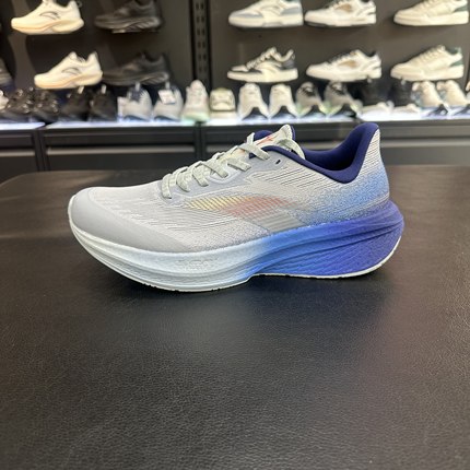 安踏二区心率80 缓震回弹氮科技跑步鞋2026春新款运动鞋112615555