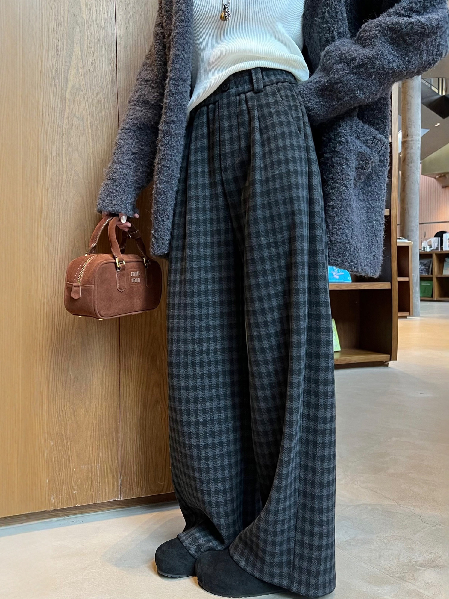 羊毛格子裤女秋冬季2025新款黑灰色休闲毛呢弯刀西装阔腿加绒裤子,女装/女士精品,休闲裤,淘宝优惠券,粉丝福利购,淘宝优惠卷