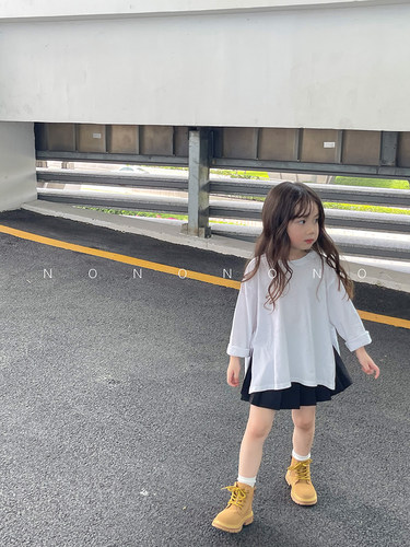 NONOKIDS百搭圆领纯白长袖T恤