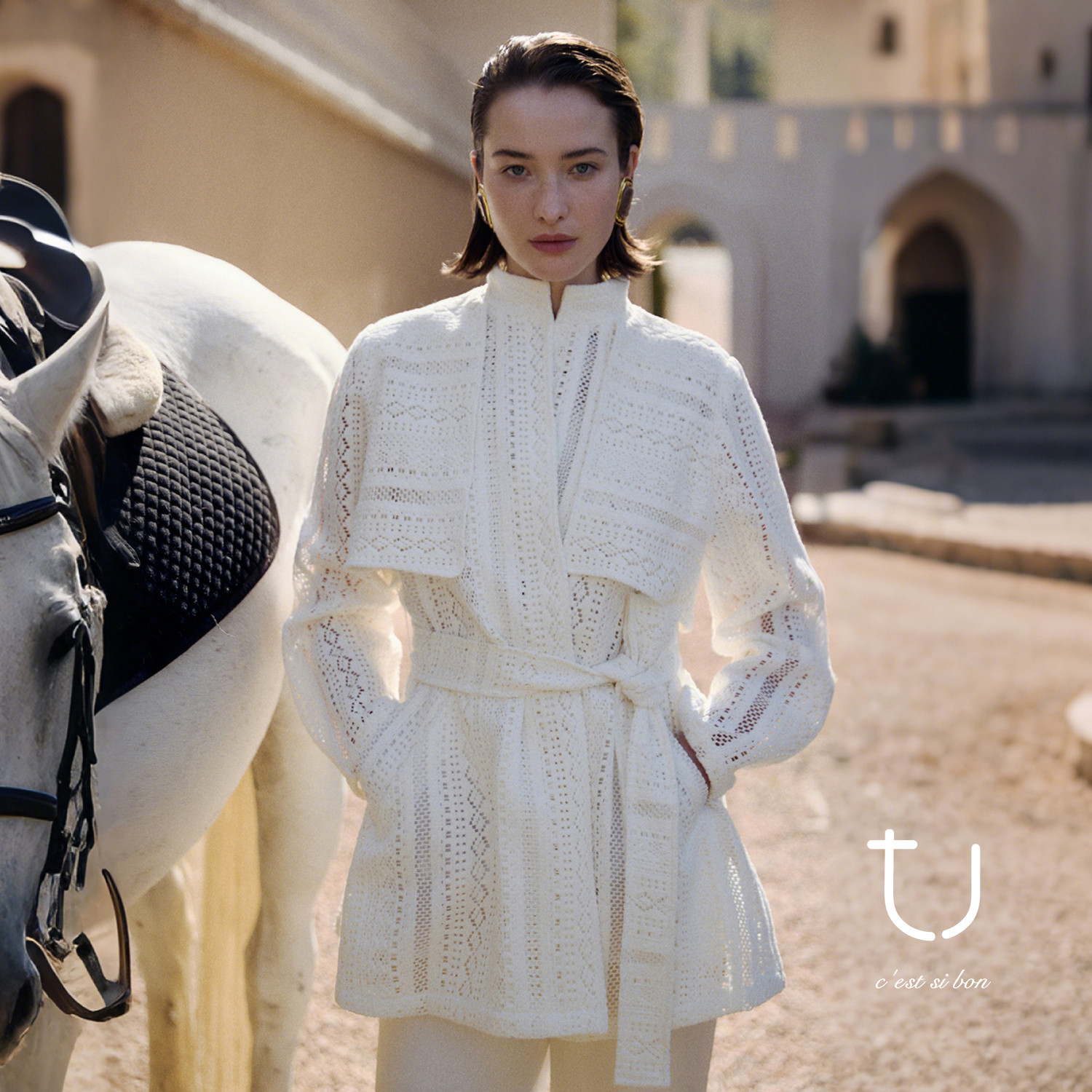 TU 过隙 镂空肌理立领风衣女26年春季新款松弛感系带收腰外套上衣,女装/女士精品,风衣,淘宝优惠券,粉丝福利购,淘宝优惠卷